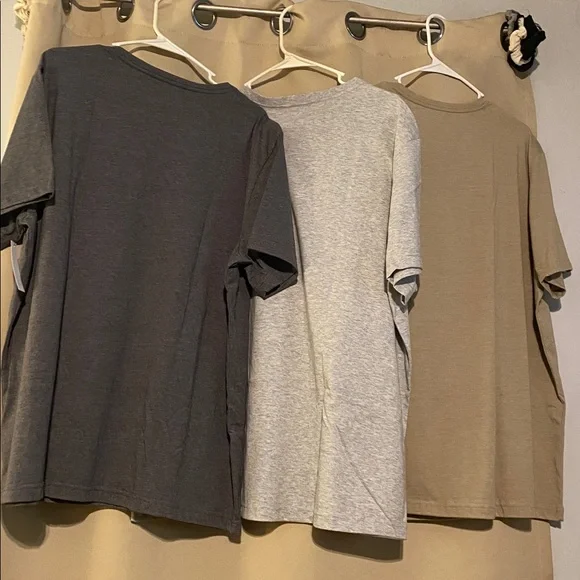 T-shirts - Picture 5 of 6